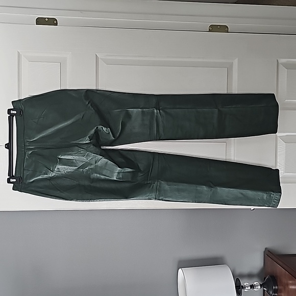 Leather pants - Picture 8 of 9